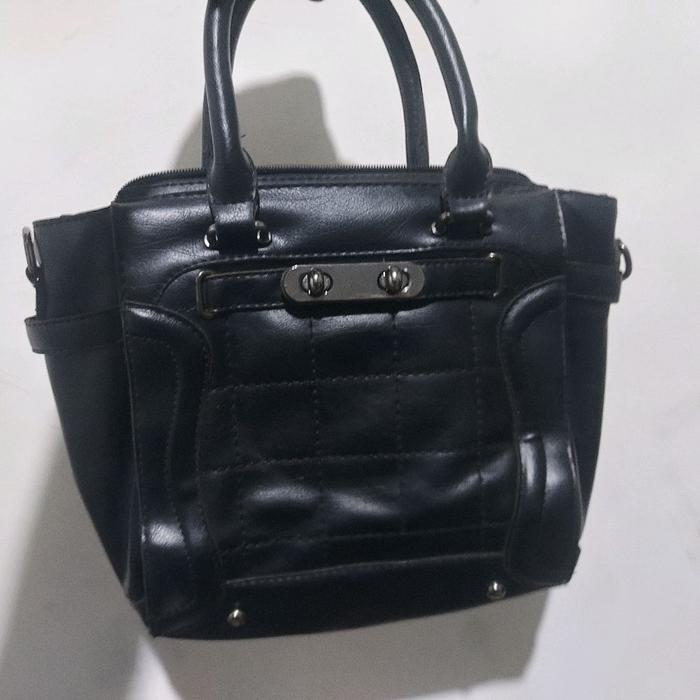 Tas kulit wanita second import