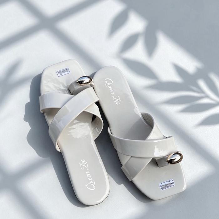 Sandal Teplek Wanita Queen Zee Terbaru Cantik Elegan Alas Super Empuk / Flat Sandal Wanita