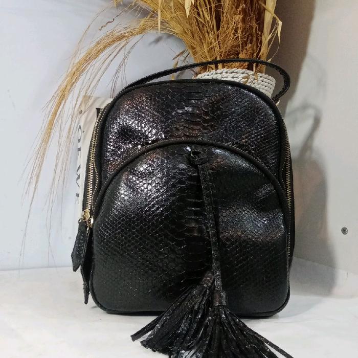 tas ransel rumbai cantik, terbuat dari kulit ular reptil asli