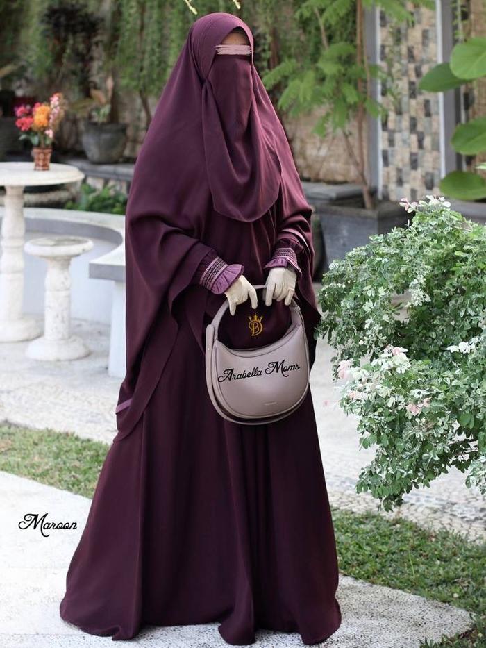 ARABELLA MOMS MATT.WOLFIS SILKY DUTA BUSANA