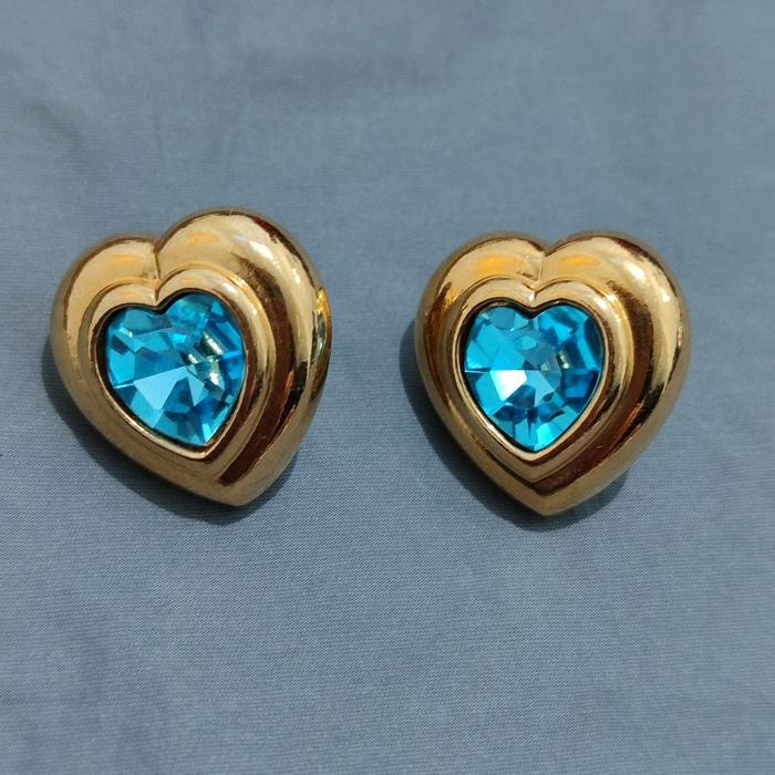 Vintage Love/Heart Earrings with Blue Crystal/Stone,  anting tusuk mata biru