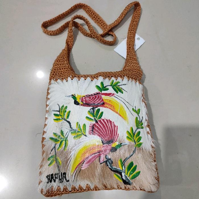 Tas Noken Ukiran Cendrawasih Papua Bahan bulu kambing
