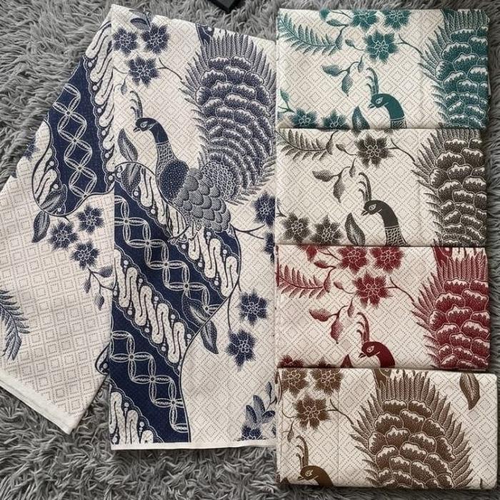 kain batik bahan tetron / motif merak