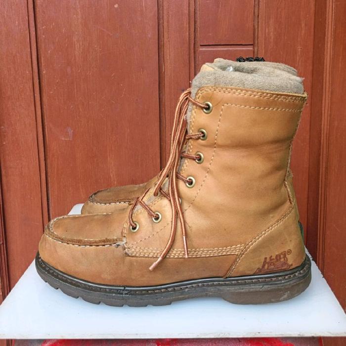 sepatu boots moctoe Caterpillar 42/27