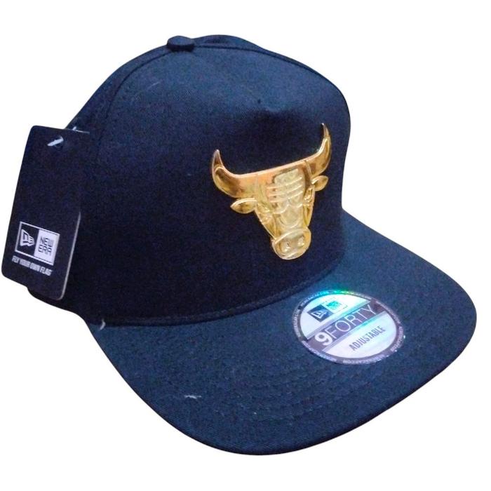 topi brand , new era , mlb , chicago buls , logo besi
