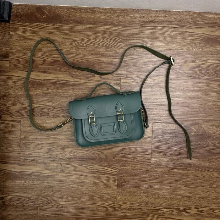 The cambridge satchel company small
