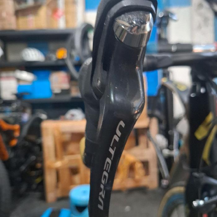 brifter kanan kiri ultegra r8000
