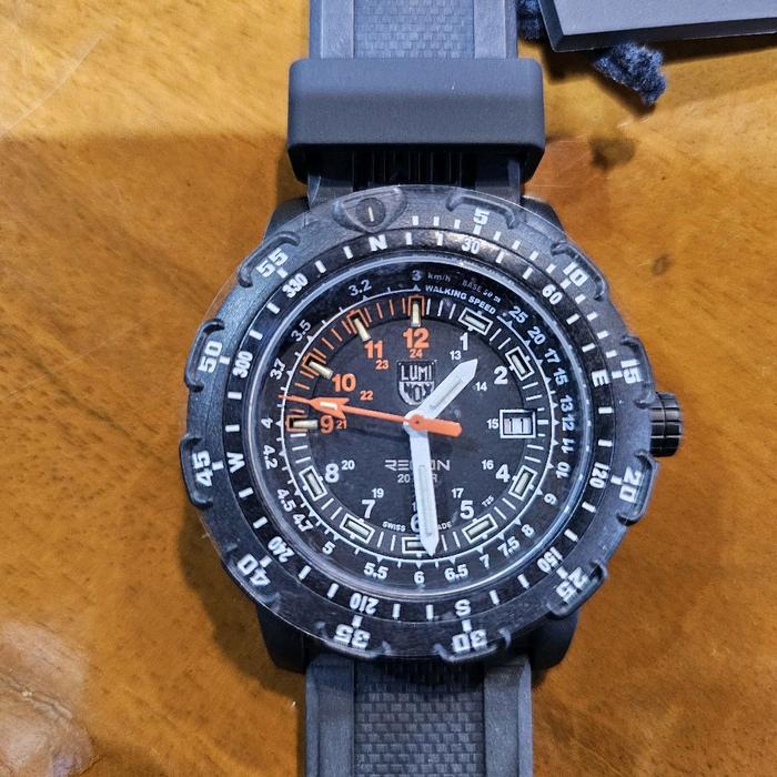 LUMINOX RECON 8800 CARBON CASE