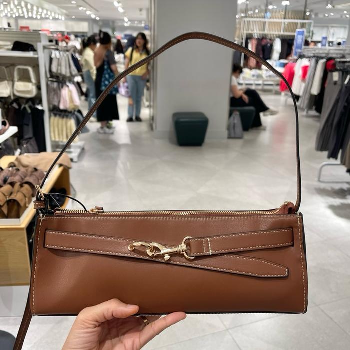 Tas Hnm Woman jastip jasa titip beli