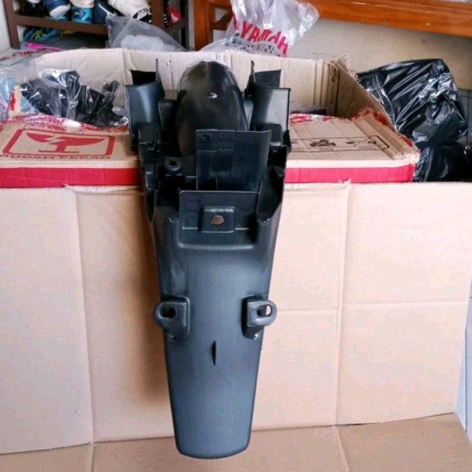 sepakbor slebor belakang Honda Supra x 125cc Supra x Batman karburator