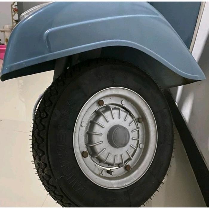 DOP MUR RODA DEPAN VESPA SUPER TUTUP MUR AS RODA VESPA SUPER DEPAN