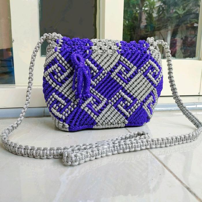 Tas Rajut Tali Kur Selempang Wanita Motif Salur Petir Toraja Ukuran Sedang  Handmade Model Terbaru 2