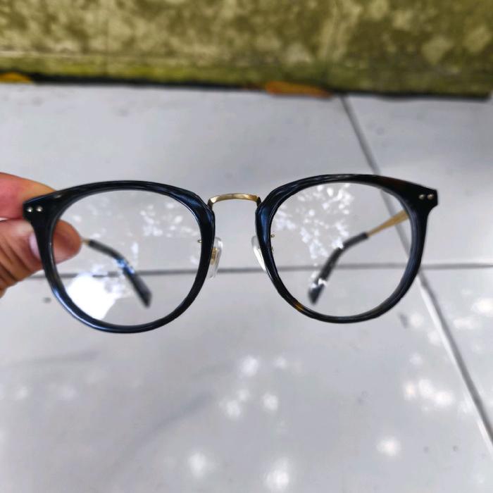 kacamata Saturday logan titanium ori