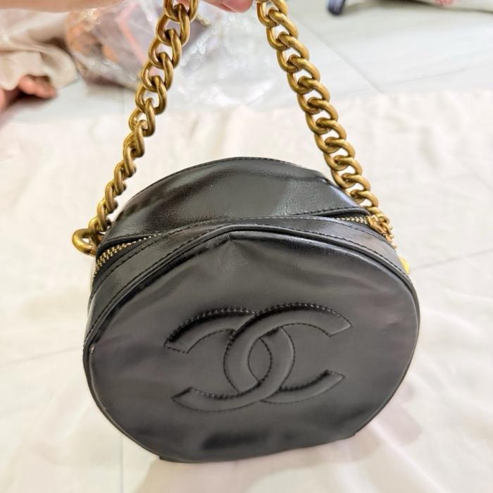 tas thrift branded   Cewek Wanita cantik