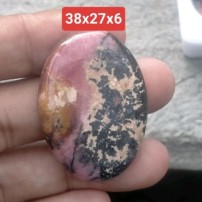 batu natural Red Borneo Kalimantan