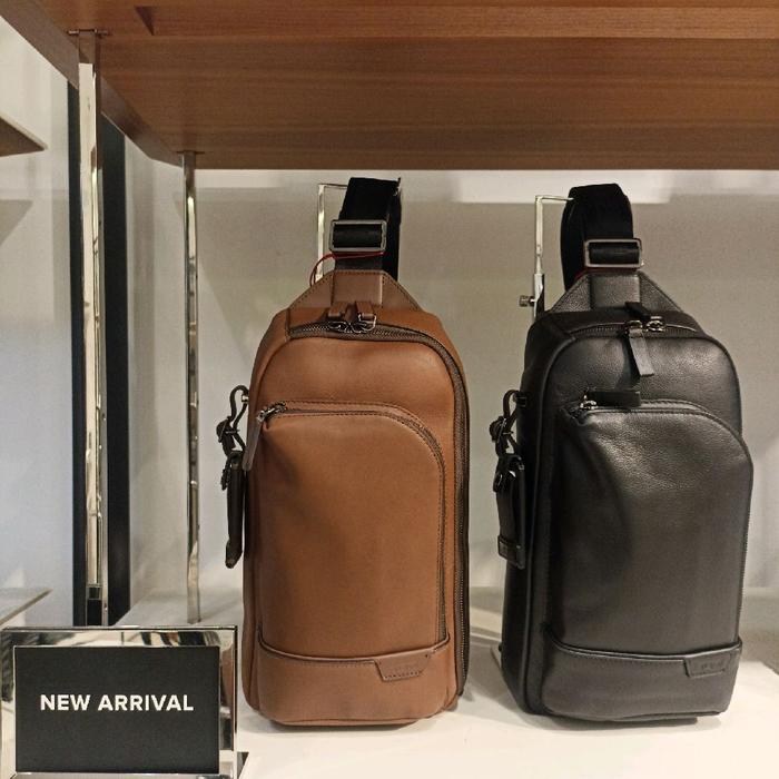 TUMI Sling Bag Mens Leather