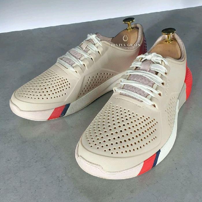 Crocs LiteRide Colorblock Pacer - Solusi Kaki Bebas Pegal! 