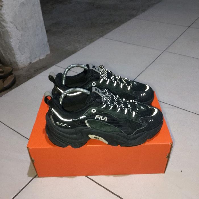 sepatu second branded Fila size 40 original authentic