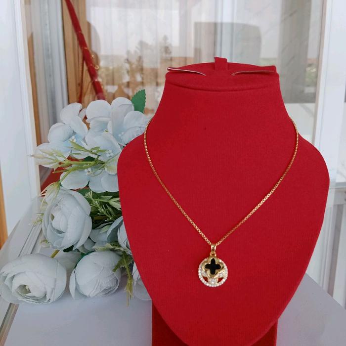 kalung wanita dewasa van cleef & permata