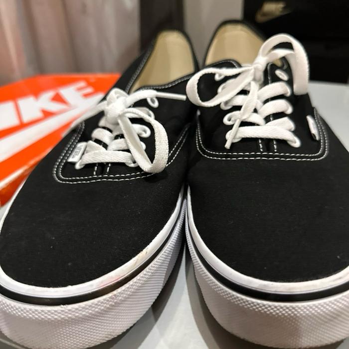 Sepatu Vans new size 13 (47,5)