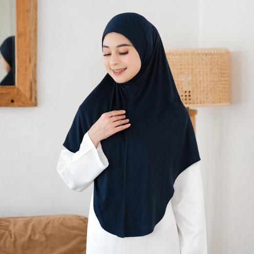 Hijab Aisha – Bergo COOLTECH Syar’i Panjang Non Pet | Adem, Nyaman, Lembut