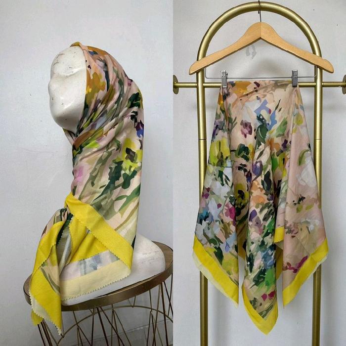 SEGIEMPAT VOAL MOTIF PREMIUM KODE 91