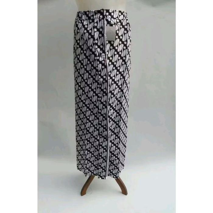 Rok wiru dewasa motif parang putih
