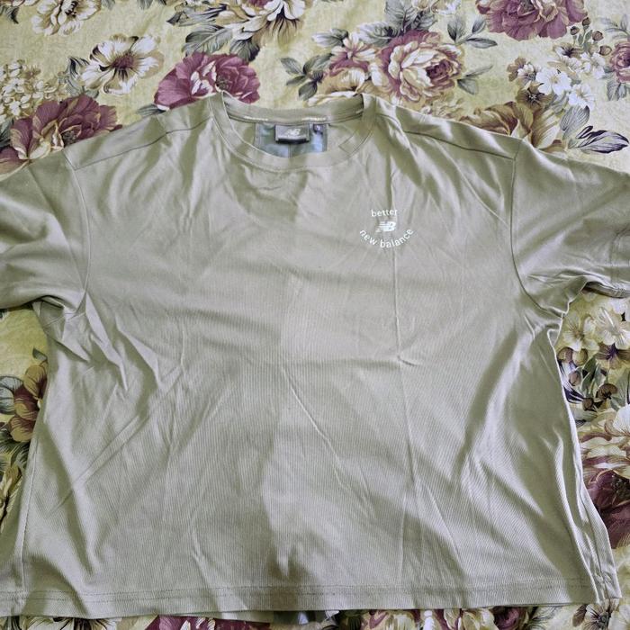 kaos cropNB Olga wanita Atasan