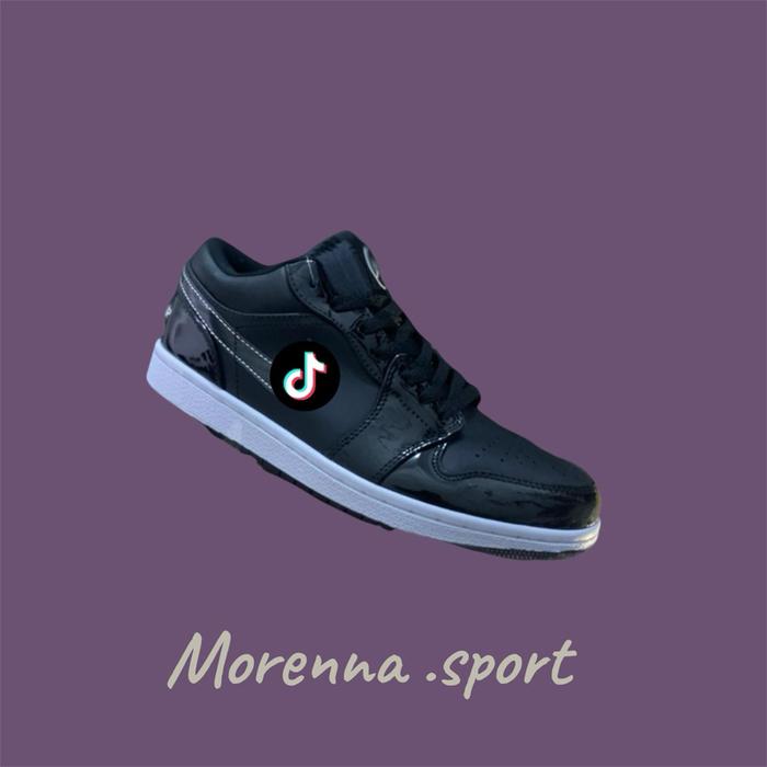 SEPATU SNEAKERS PRIA WANITA JORDAN LOW BLACK GLOSSY