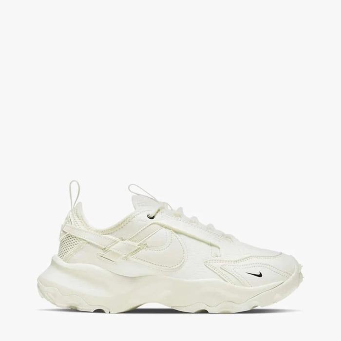 Nike Tc 7900 Women's Sneakers Shoes - Sail