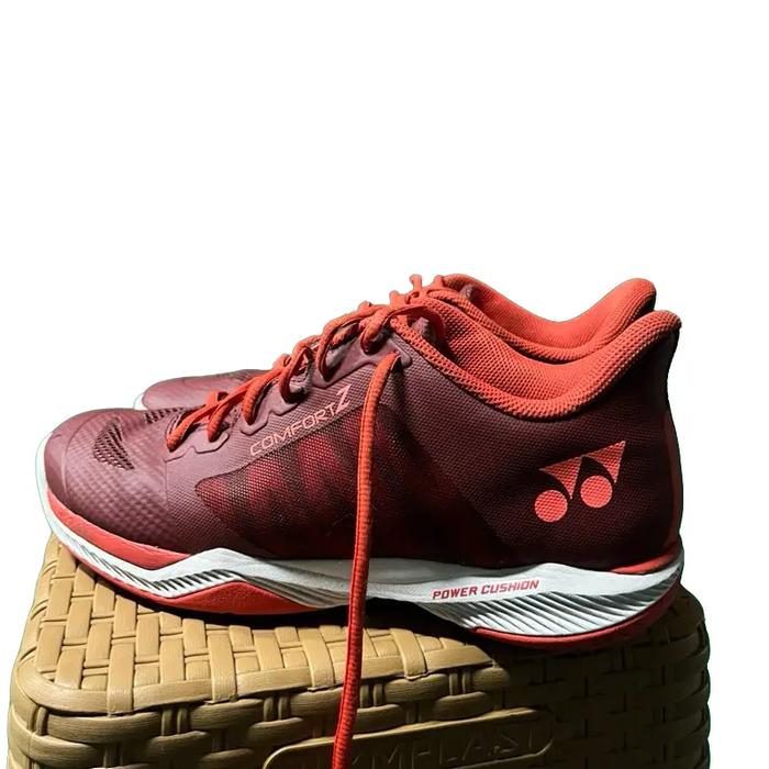 Sepatu yonex comfort z3 bekas pemakaian pribadi Shoes Pria