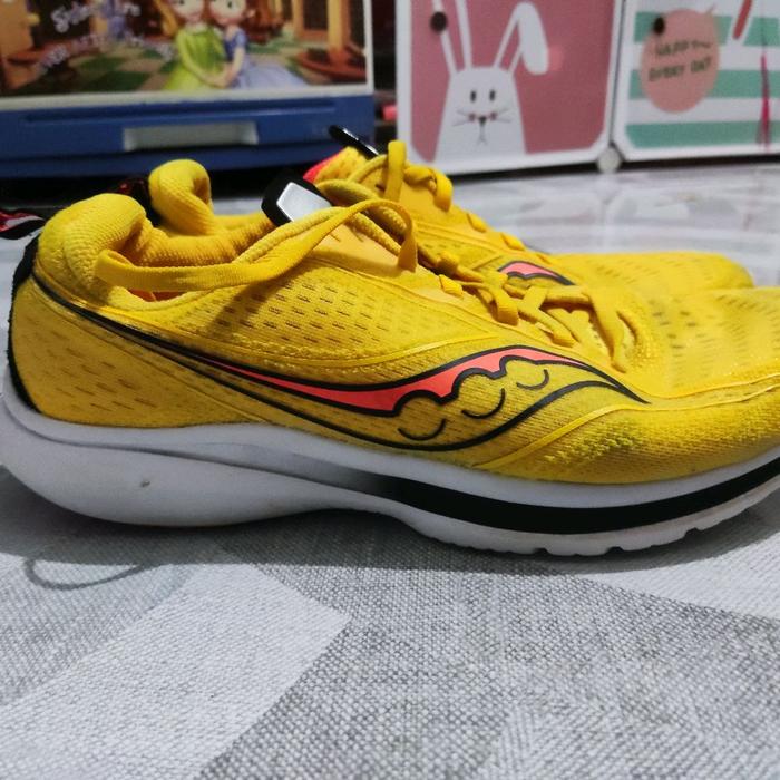 Shoes saucony kinvara size 44 original  Sneakers running