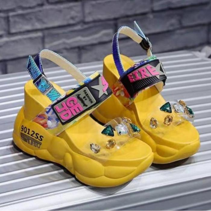 SF - Sendal Sepatu Wanita Sol Tebal Hak Dalam Tinggi 7cm Bahan Sintetis Pengencang Tali Gesper Belak