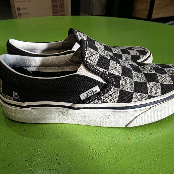 Sepatu Vans slip on Original second