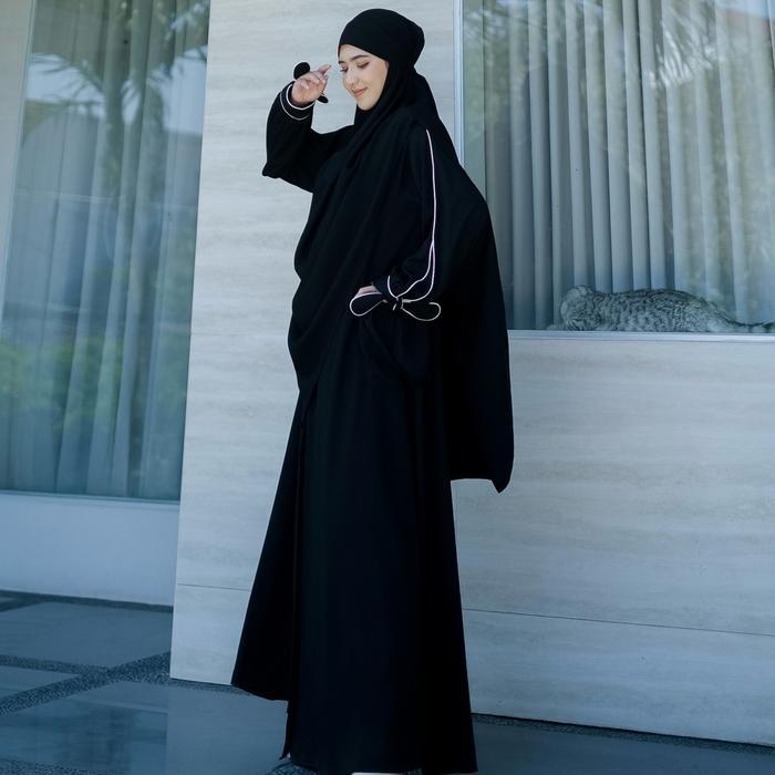 Fathaya Abaya by LaLouisa