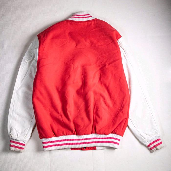 varsity no brand kondisi second Pria