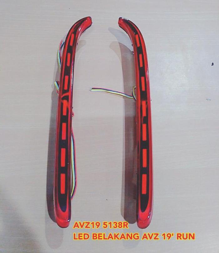 Lampu Reflector Reflektor Atas Bumper Bemper Belakang Lampu Toyota Grand New Avanza 2019 2020 2021 3