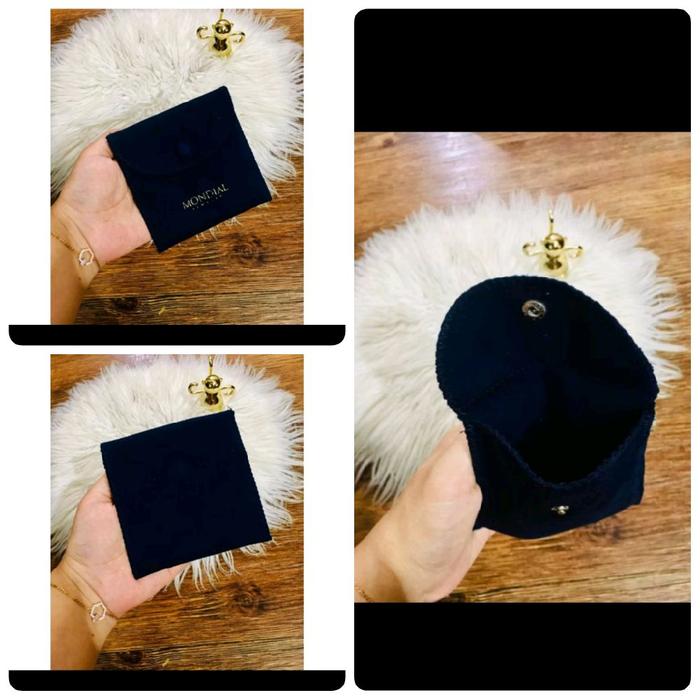 Mondial pouch authntic