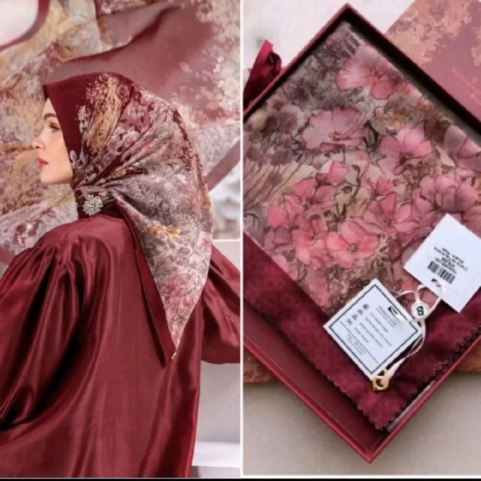 Segi Empat Motif Look BS Button Buttonscarves Champ Disney Misol Parisian Emily Grid Jaguard   Serie
