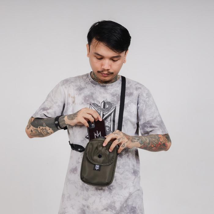 SLING BAG MATERNAL DISASTER - TAS SLEMPANG MATERNAL LEXA