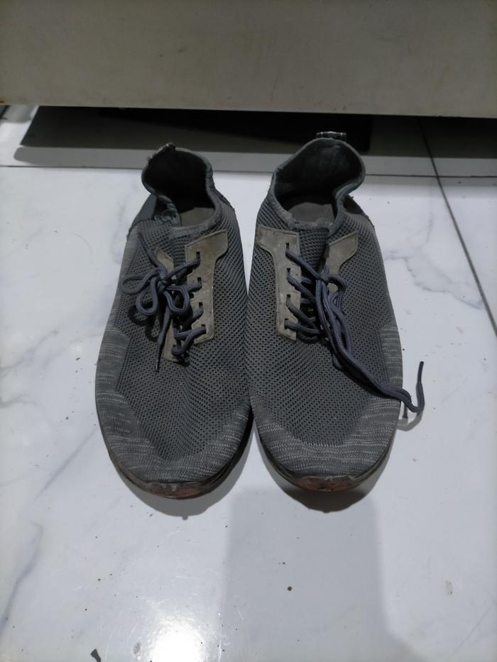 Sepatu Casual Anak Cowok Merk Pennay Ukuran 40