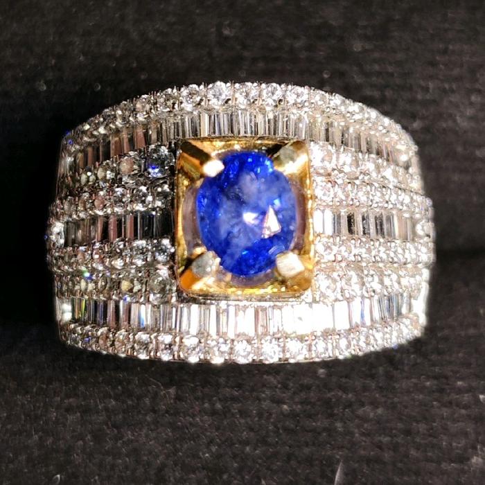 natural blue saphire
