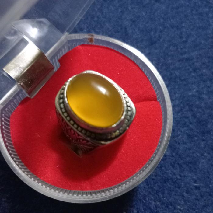 cincin karomah naga kuning