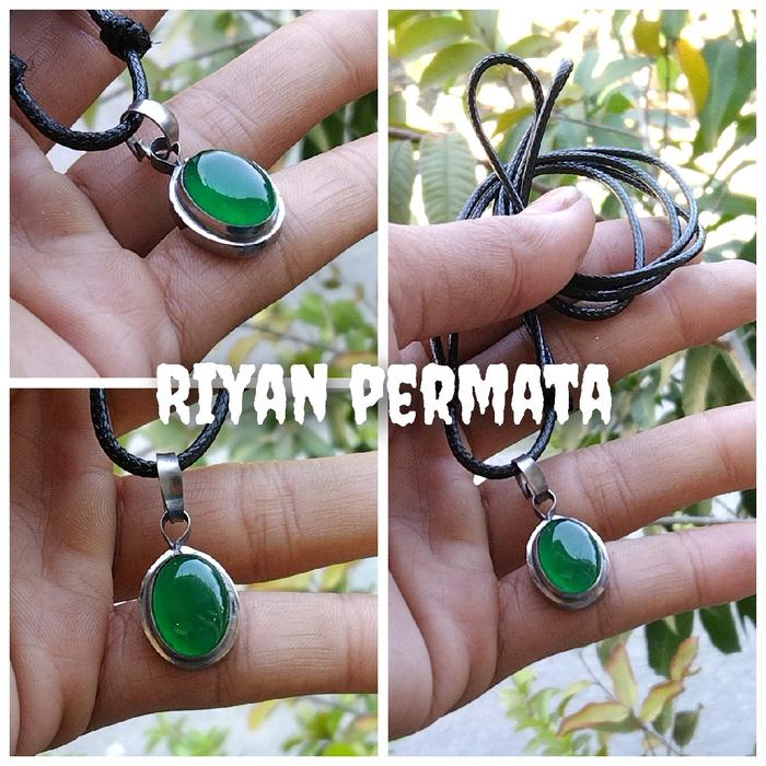 Kalung liontin batu akik hijau garut