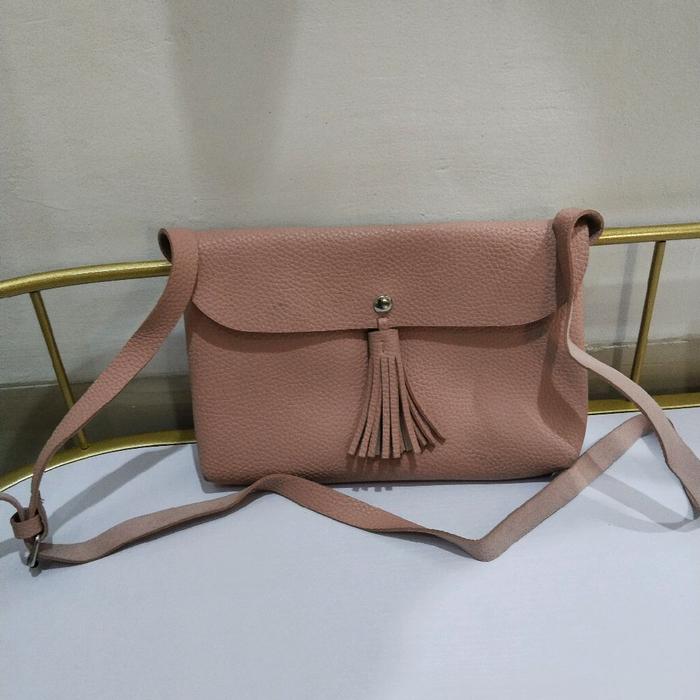 Tas Miniso Tasel Sling bag (PL) Slingbag