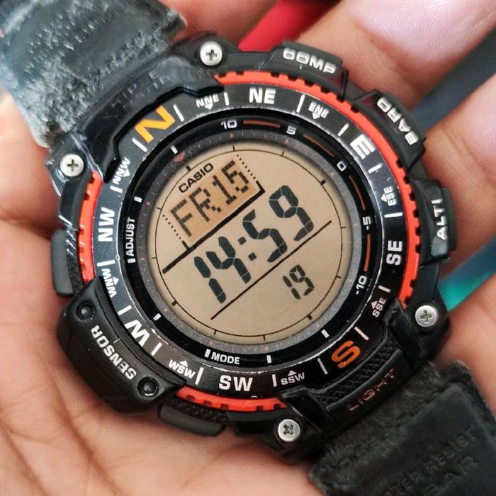 JAM TANGAN CASIO SGW-1000 SGW 1000 SGW1000 ORIGINAL COMPAS SENSOR BEKAS