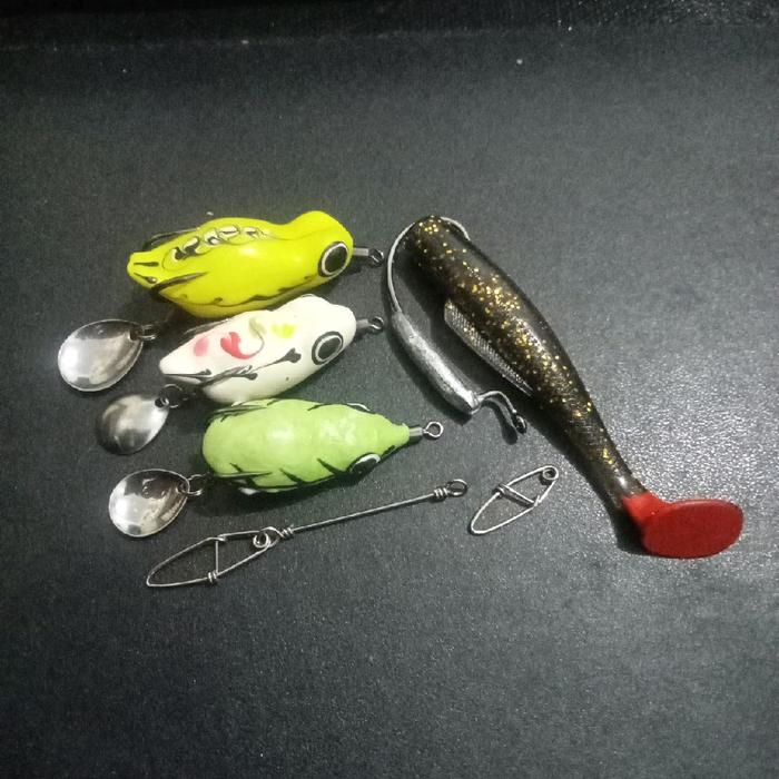 PROMO PAKET UMPAN CASTING TOMAN DAN GABUS dengan Sofrog 4.5 cm, Soflure 3.5 cm, dan Soflure 8 cm - A