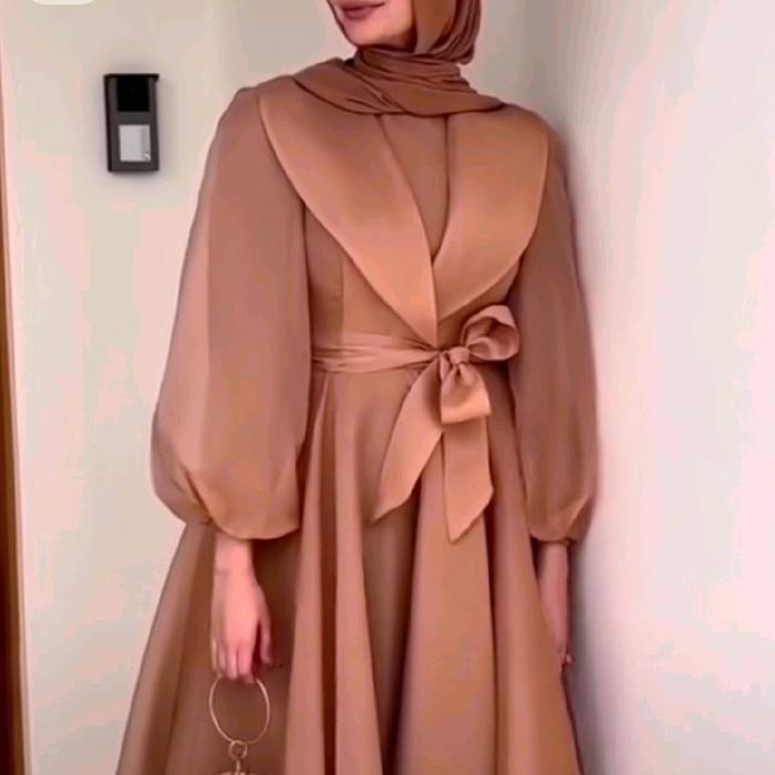 gakis polos wanita kekinian style terbaru lengan model balon keren dan anggun gamis polos kombinasi 