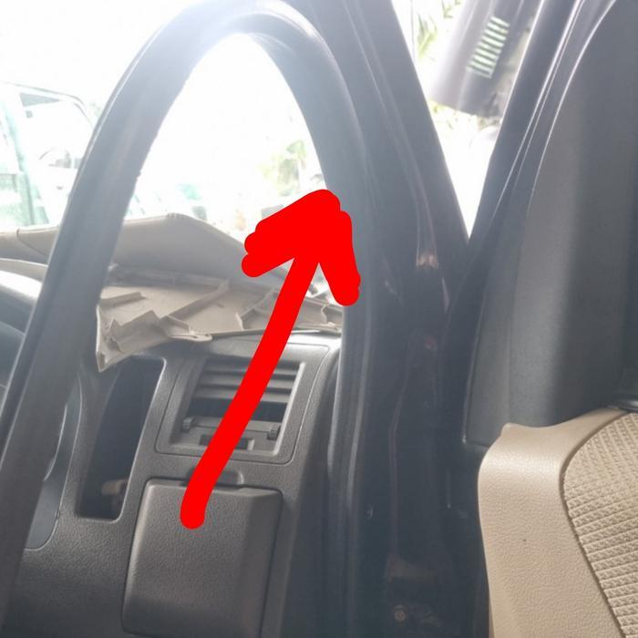 Karet body depan Grandmax-luxio KI1