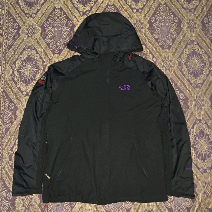 JAKET OUTDOOR TNF GORETEX SECOND